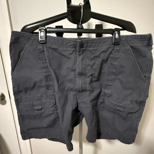 Mountain Hardwear Mens Cargo Shorts Size 40 Gray Hiking Outdoor Cotton